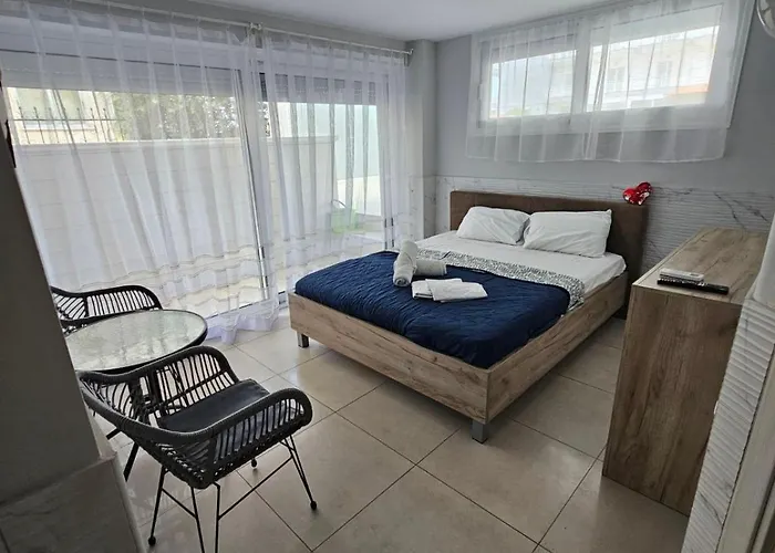 Nifaki Παραλία