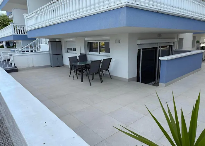 Nifaki Παραλία